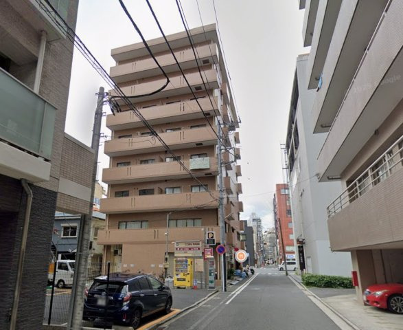 ストークパレス横浜の外観