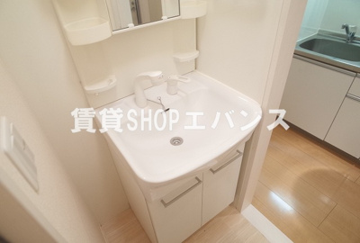  | シャングリラ