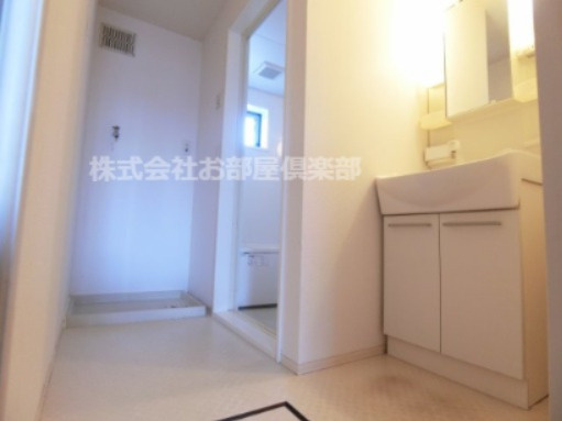 ボスコルーチェの洗面所|広い洗面スペース