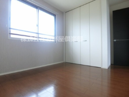 ボスコルーチェの寝室|落ち着いて過ごせるお部屋なので、寝室にいかがでしょうか