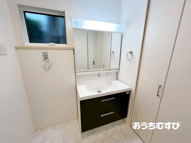 名東区貴船(全3棟)の独立洗面台