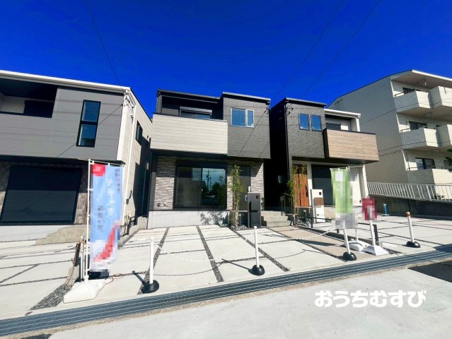 名東区貴船(全3棟)の駐車場