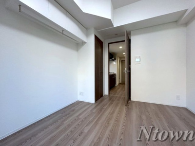 【居間・リビング】 | プレサンス上前津ディアシス | こちらの居間で趣味の時間をお楽しみください