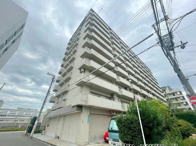 コスモハイツ新大阪の外観