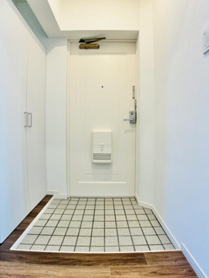 【玄関】 | レジデンシア・フミ