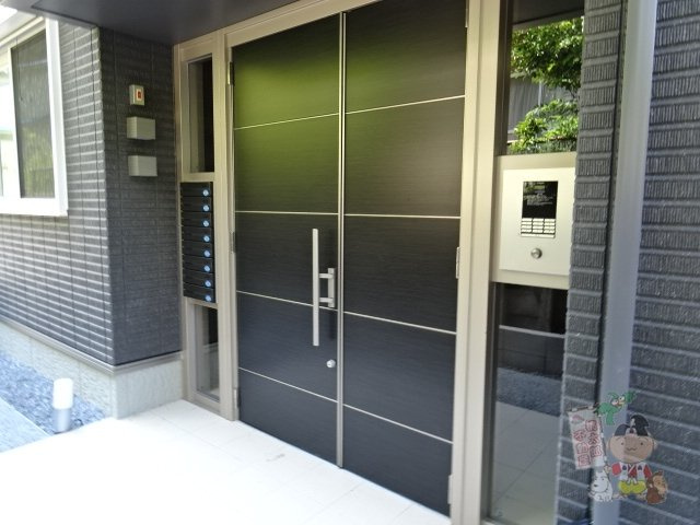 ブルーム津島福居のエントランス