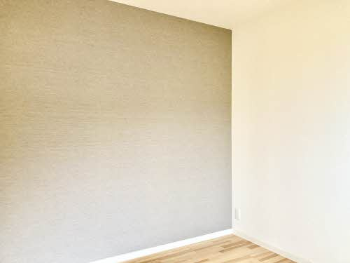 ブルーム津島福居の洋室