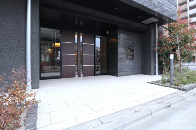 【エントランス】 | プレサンス名古屋駅ゲート | 落ち着いたエントランスです