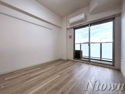 【居間・リビング】 | プレサンス名古屋駅ゲート | こちらの居間で趣味の時間をお楽しみください