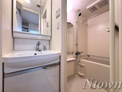 【洗面所】 | プレサンス名古屋駅ゲート | 広い洗面スペース