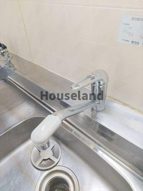 カンファーツリービューのキッチン