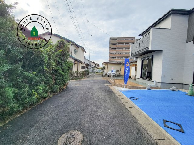 熊本市東区榎町第3-1棟(1号棟)の前面道路含む現地写真|前面道路です。