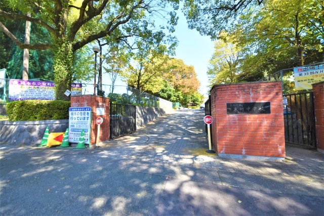 熊本市東区榎町第3-1棟(1号棟)の周辺|東町中学校