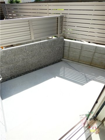 ティアラコートの庭