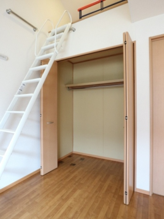 ノーブル富里の収納