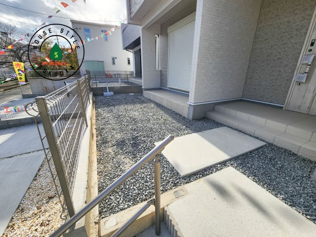 糟屋郡志免町王子2丁目第1-8棟（2号棟）の庭|お庭で自由な時間を過ごせます。