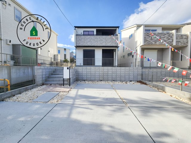 糟屋郡志免町王子2丁目第1-8棟（1号棟）