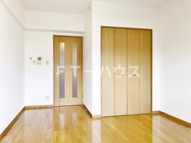 アネックスの居間・リビング