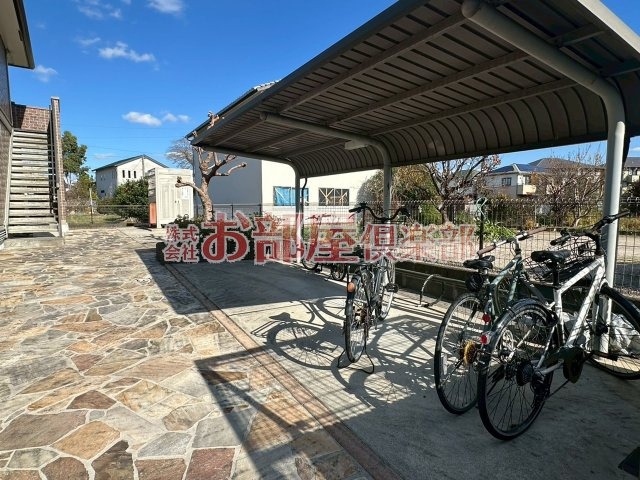 アヴニール合川の玄関|明るい玄関です