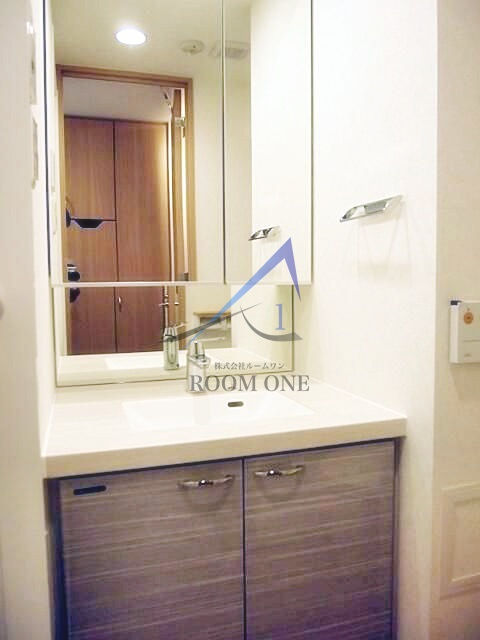 ルーブル清澄白河参番館の洗面所|洗面台です。