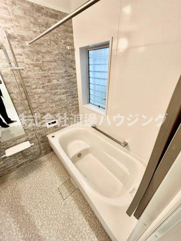 広瀬4丁目一戸建の浴室