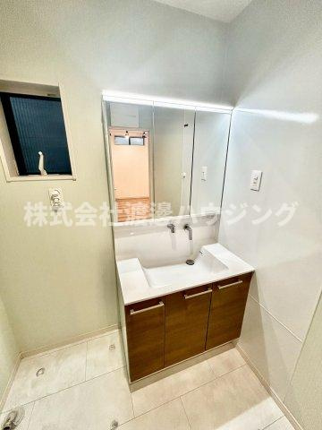 広瀬4丁目一戸建の洗面所