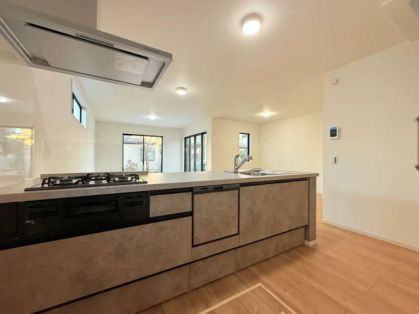 仲介手数料無料　KEIAI GRACE入間市東藤沢８期のキッチン