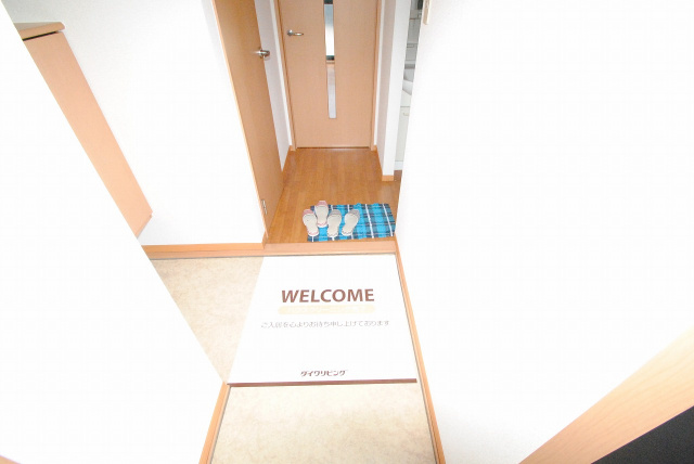 エトワールA棟の玄関|明るい玄関です