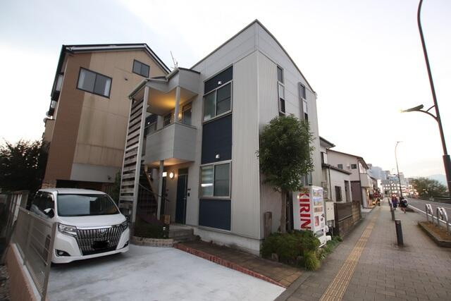 秦野市大秦町のアパートの画像