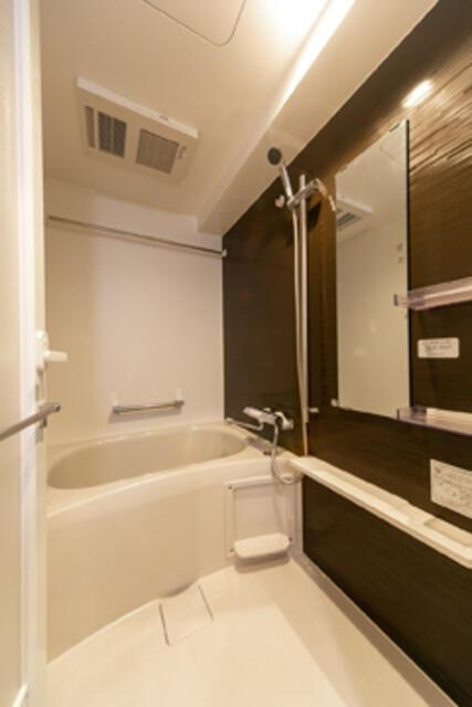 ＲＪＲプレシア菊川駅前の浴室|※写真は同タイプ住戸です。 