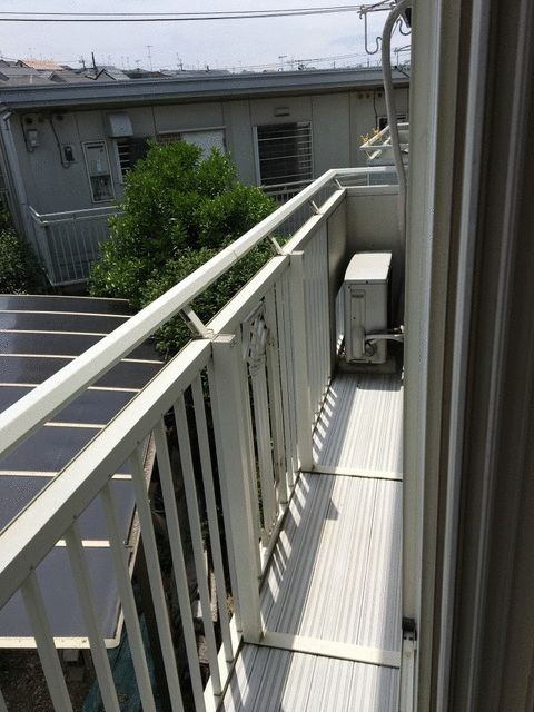 セントバレーA棟のバルコニー