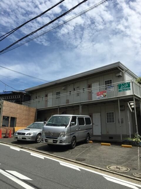 セントバレーA棟の外観