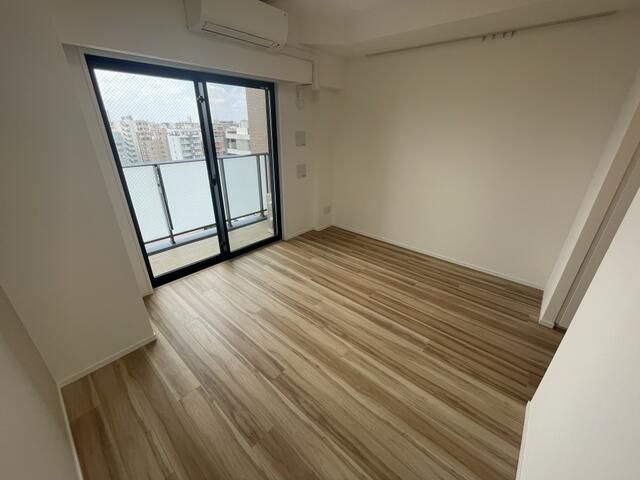 クレストコート蔵前ステーションフロントの居間・リビング