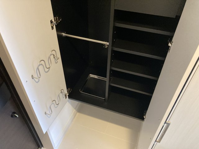 LANDIC Y138の収納