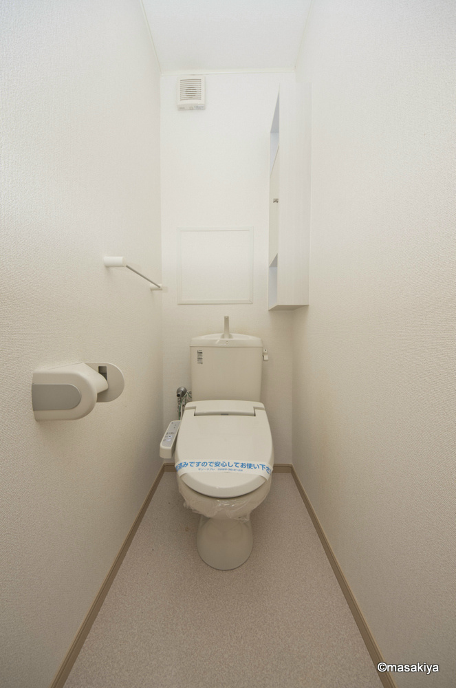 Sarai和のトイレ|トイレ　ウォシュレット付き。