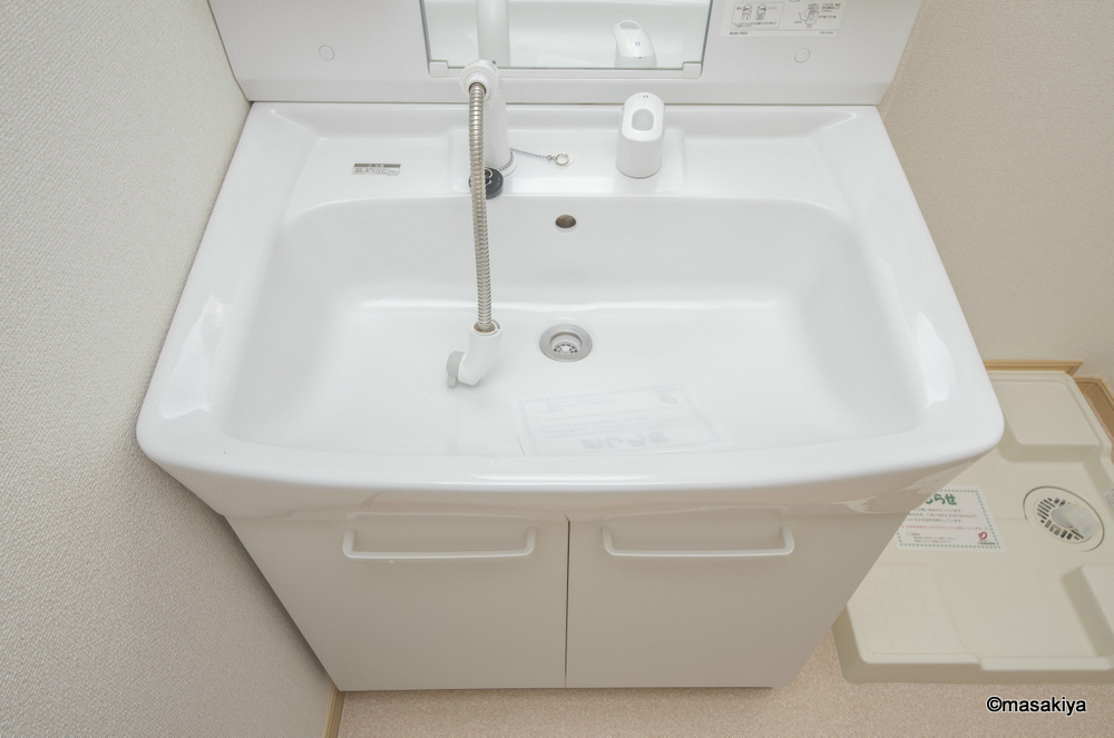 Sarai和の洗面所|洗面・脱衣　シャンプードレッサー付き。