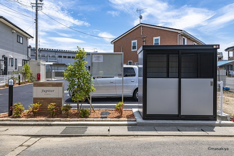 ジュピターの外観|敷地内ゴミステーション