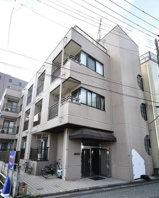 コーポサンフラワーの外観