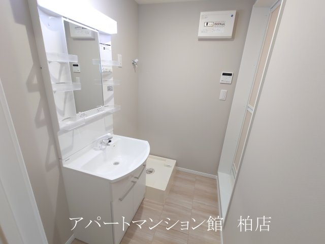 RIZE柏たなかⅢの独立洗面台