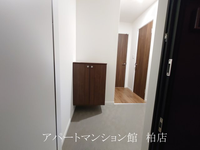 RIZE柏たなかⅢの玄関