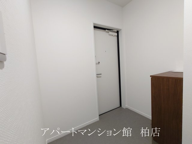 RIZE柏たなかⅢの玄関