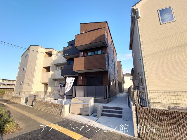 RIZE柏たなかⅢの外観