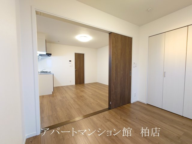 RIZE柏たなかⅢの洋室