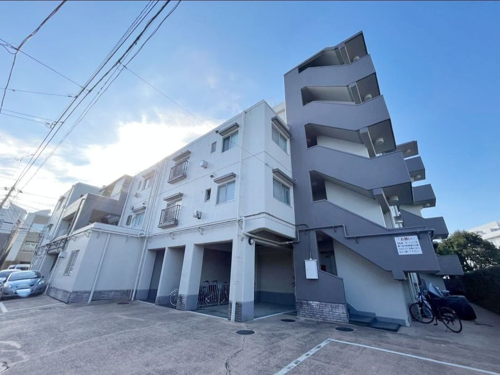 マエザワ第二コーポの外観