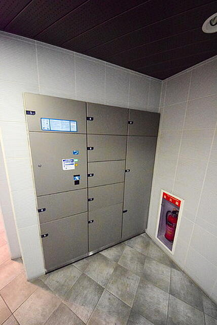 D’クラディアイヴァン横浜桜木のロビー