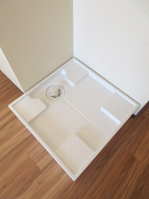 ヴィラウィステリアのその他|★新しくてキレイな洗濯パンです★