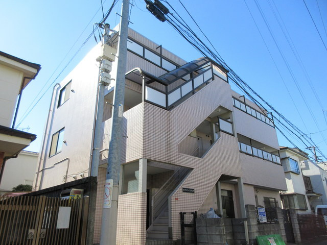 ヴィラウィステリアの外観|★閑静な住宅街に立地★