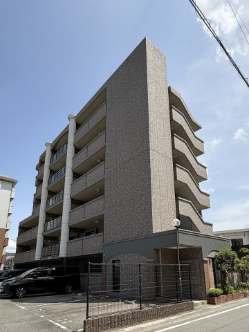 エントピア21の外観