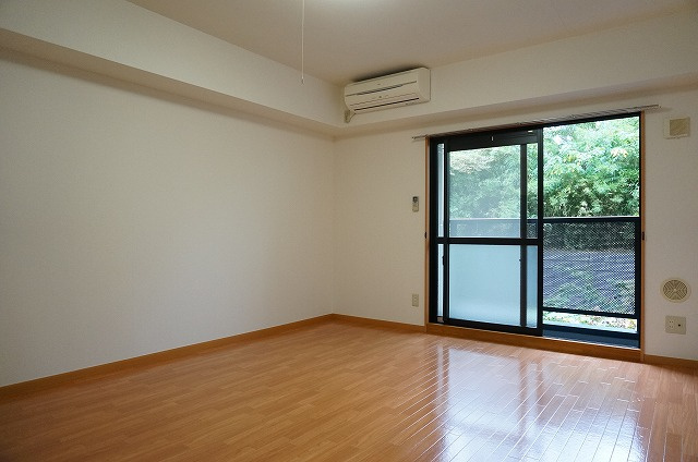 プリムローズの居間・リビング|居室・リビング