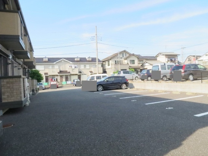 エピナールラフィネの駐車場|駐車場